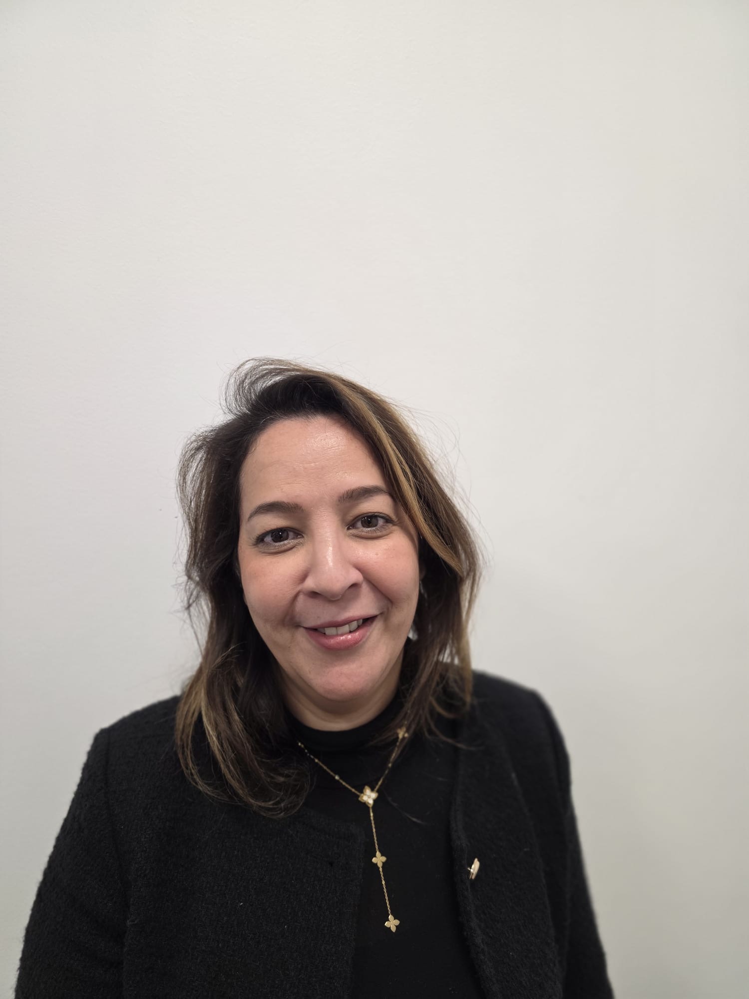 Yasmina Guelbi